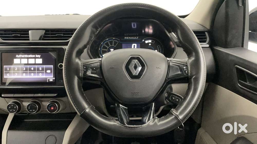 Renault Triber Rxt, 2022, Petrol