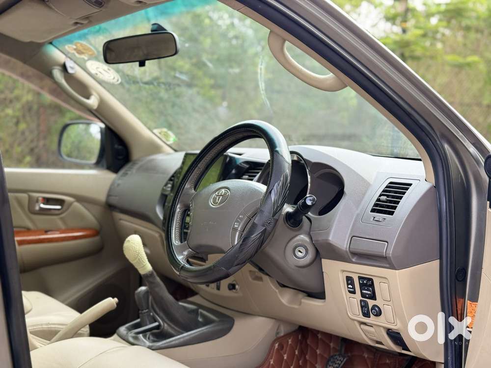 Toyota Fortuner 3.0 4x4 Manual, 2010, Diesel