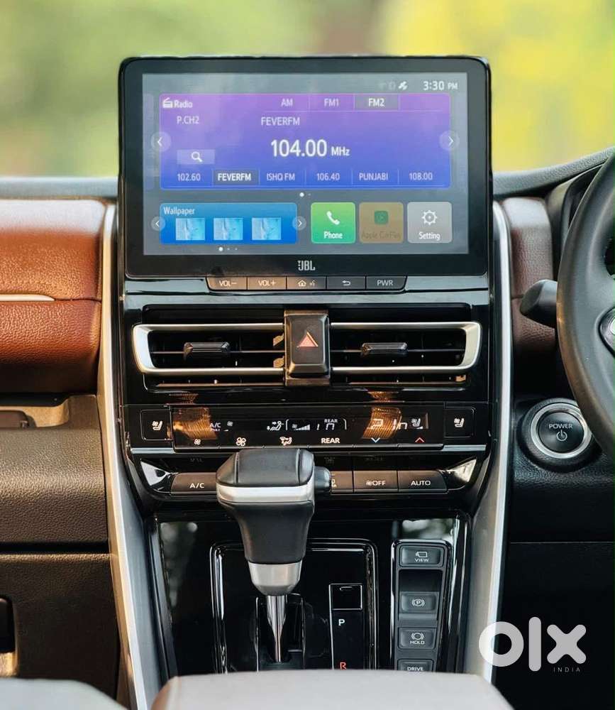 Toyota Innova Hycross 2.0 Zx (o) Hybrid 7 Str, 2025, Petrol