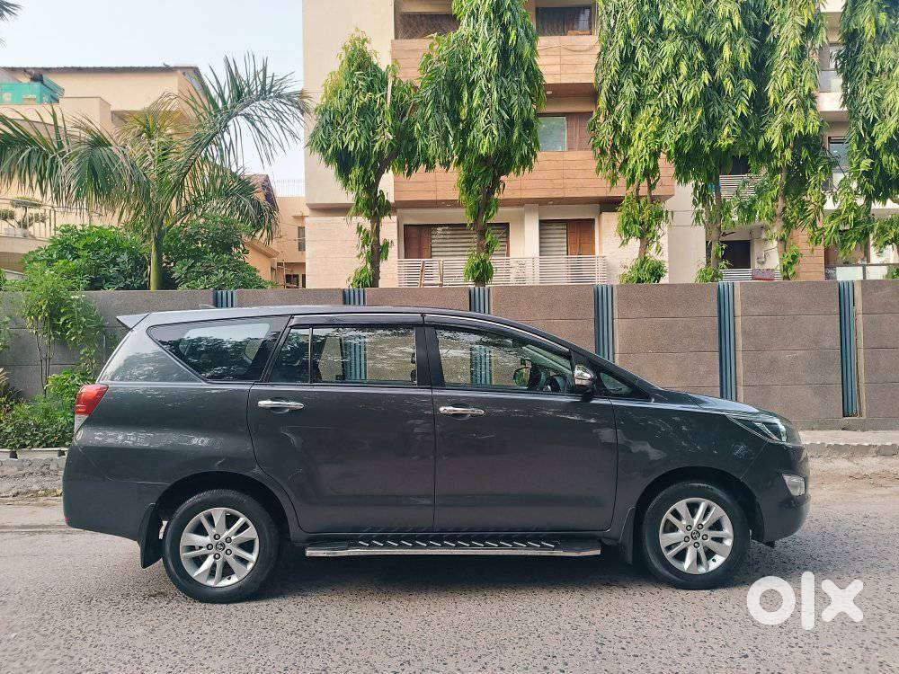 Toyota Innova Crysta 2.8 Gx At 7 Str, 2018, Diesel