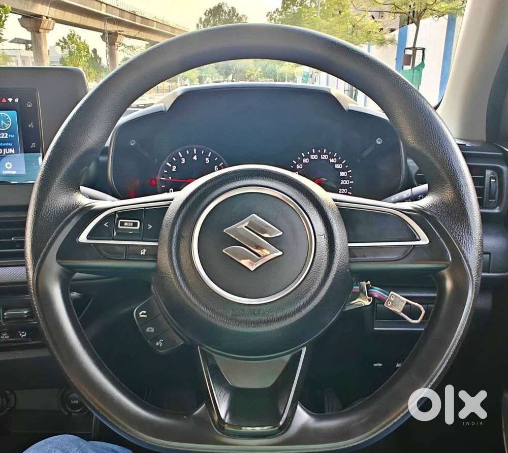 Maruti Suzuki Swift Vxi Ags, 2024, Petrol