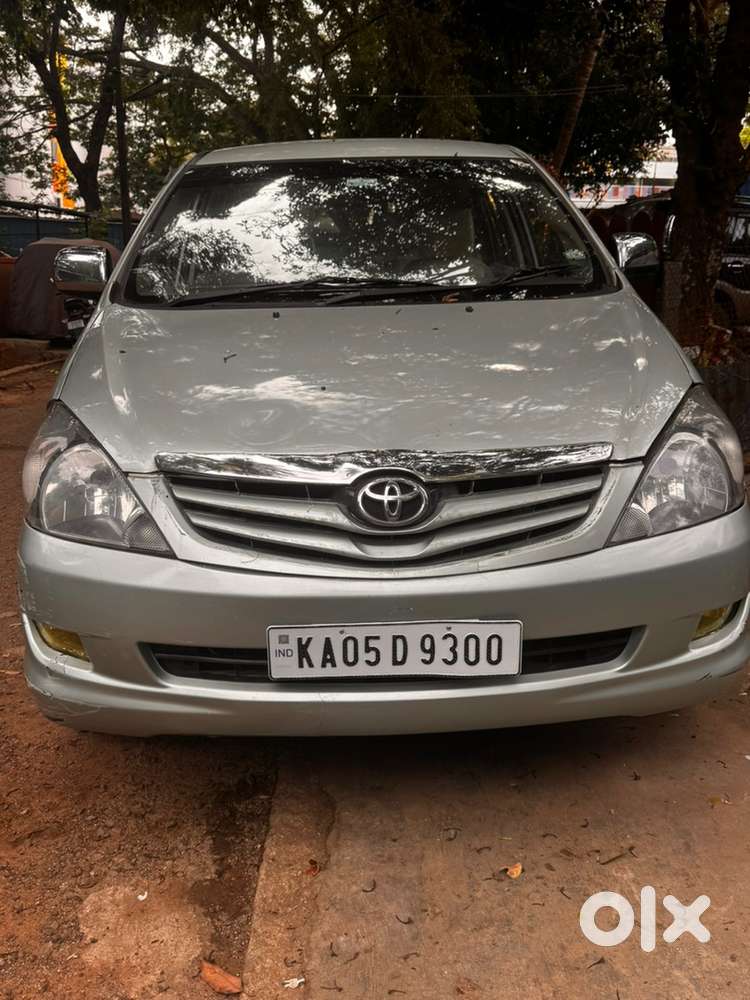 Innova 7seater For Just 2.5l