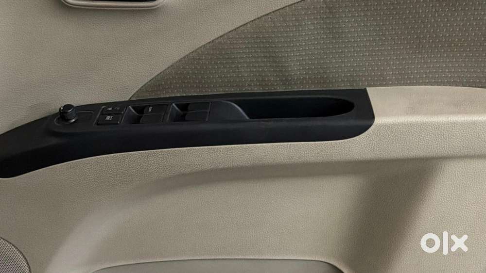 Maruti Suzuki Celerio Zxi Optional Amt, 2018, Petrol