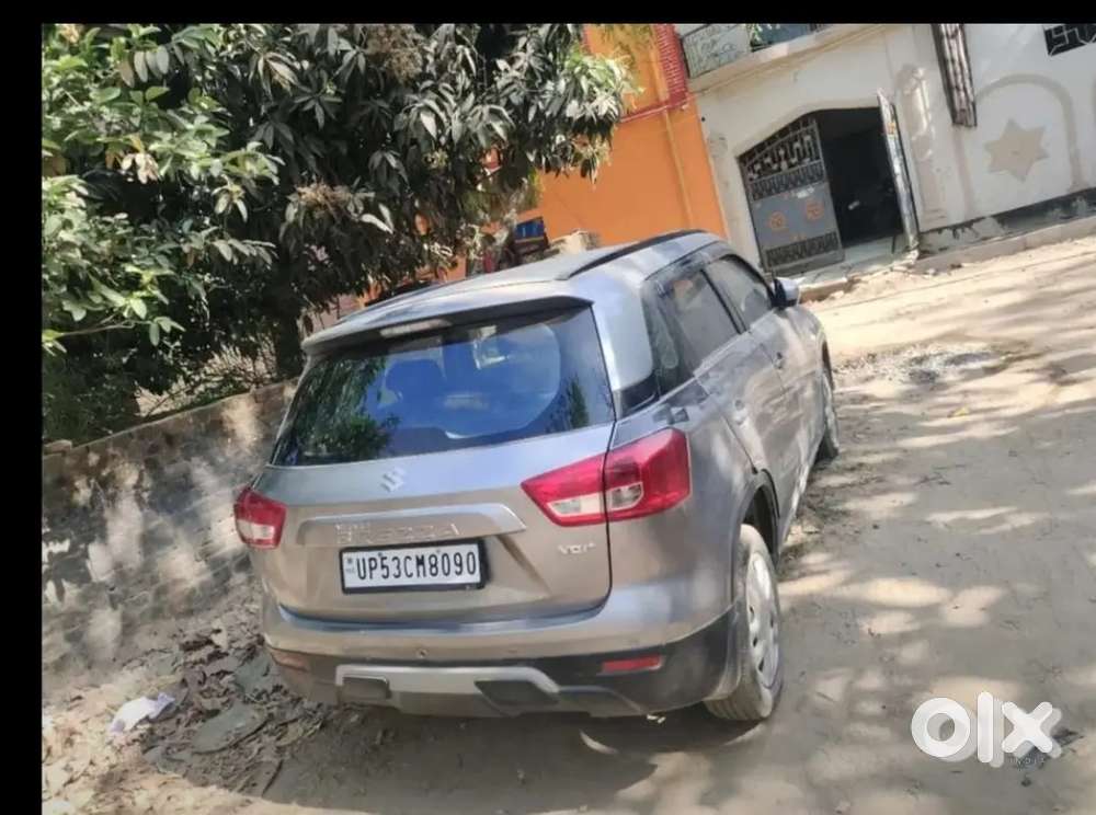 Maruti Suzuki Brezza 2017 Diesel 100000 Km Driven