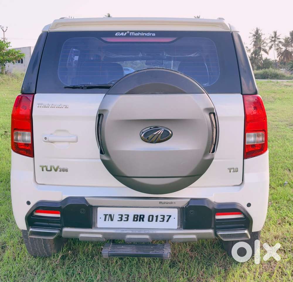Mahindra Tuv 300 T10, 2018, Diesel