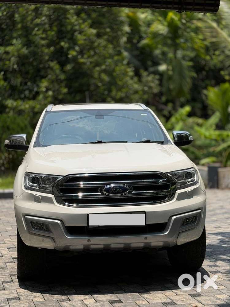 Ford Endeavour 2017