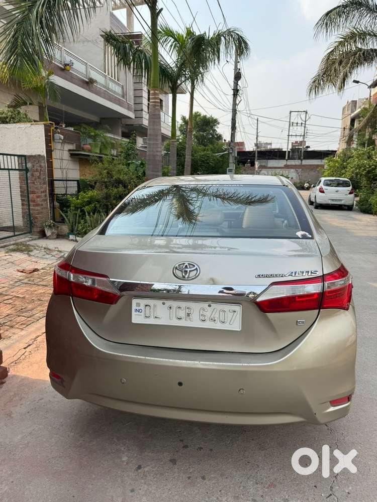 Toyota Corolla Altis 2016 Car