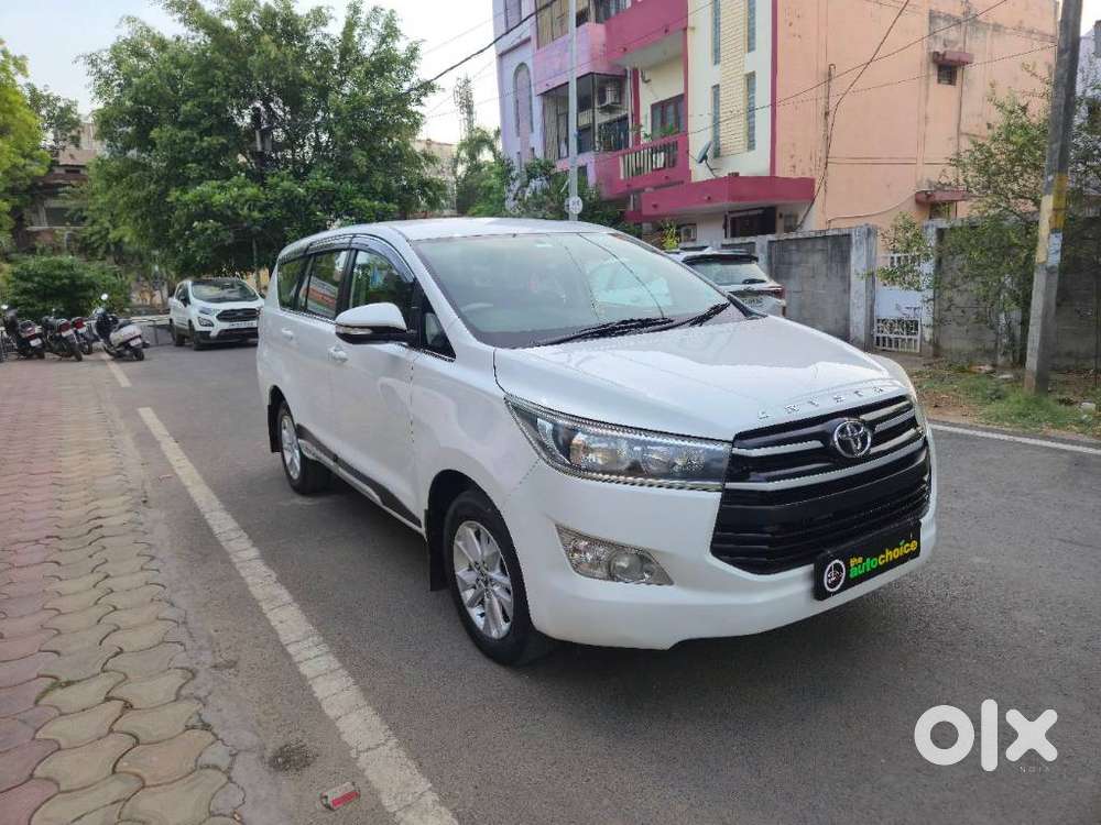Toyota Innova Crysta 2.4 G Mt 8s, 2016, Diesel