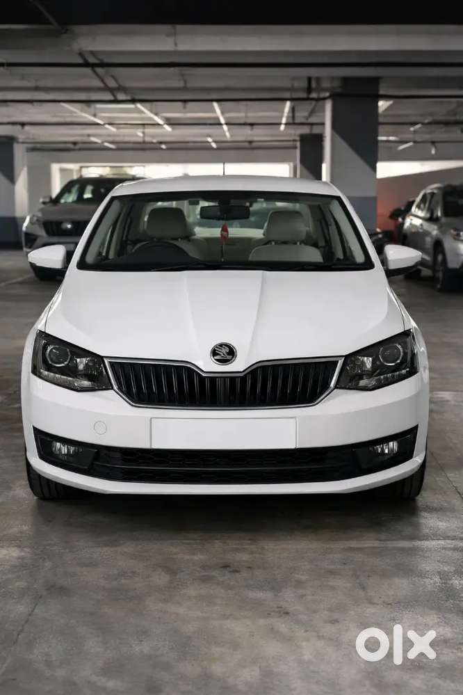 Skoda Rapid 1 Tsi At