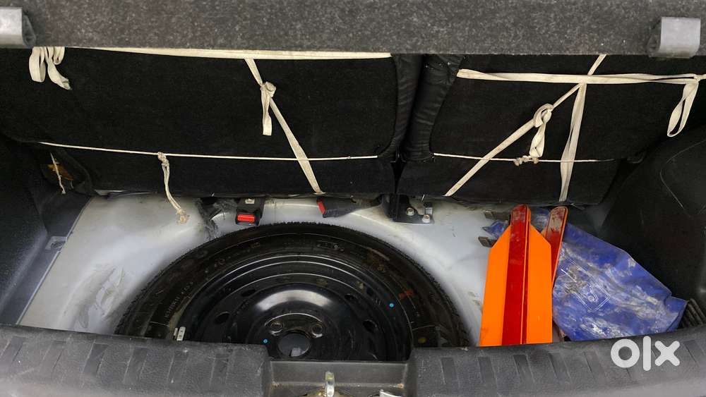 Maruti Suzuki Swift Vxi, 2016, Petrol