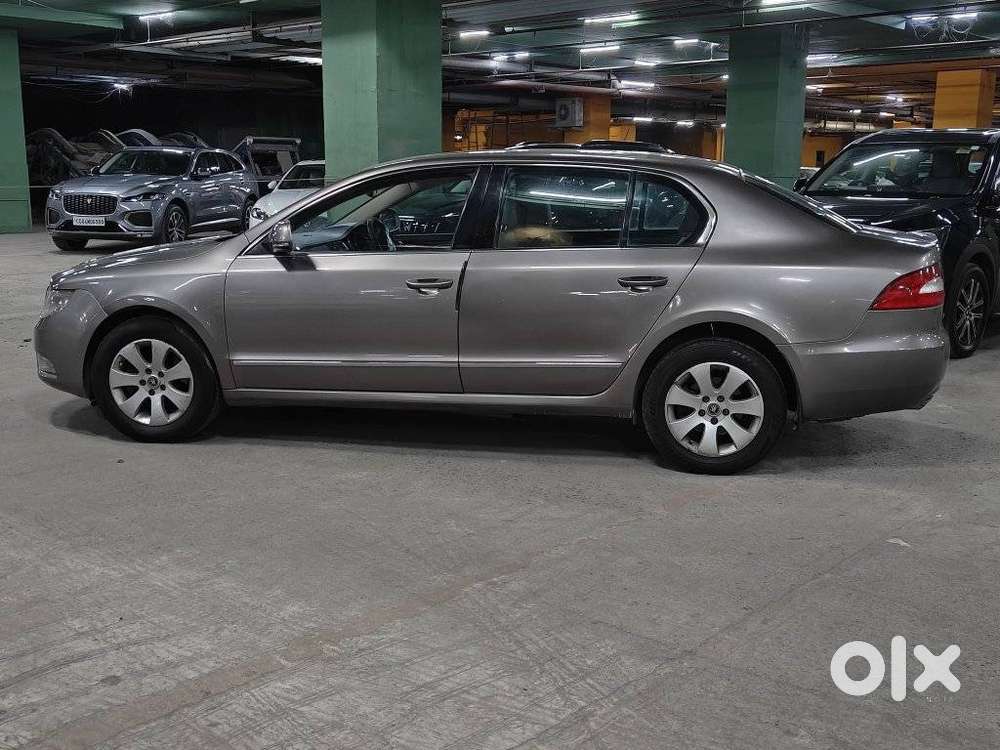 Skoda Superb 2.5 Elegance Tdi At, 2011, Diesel