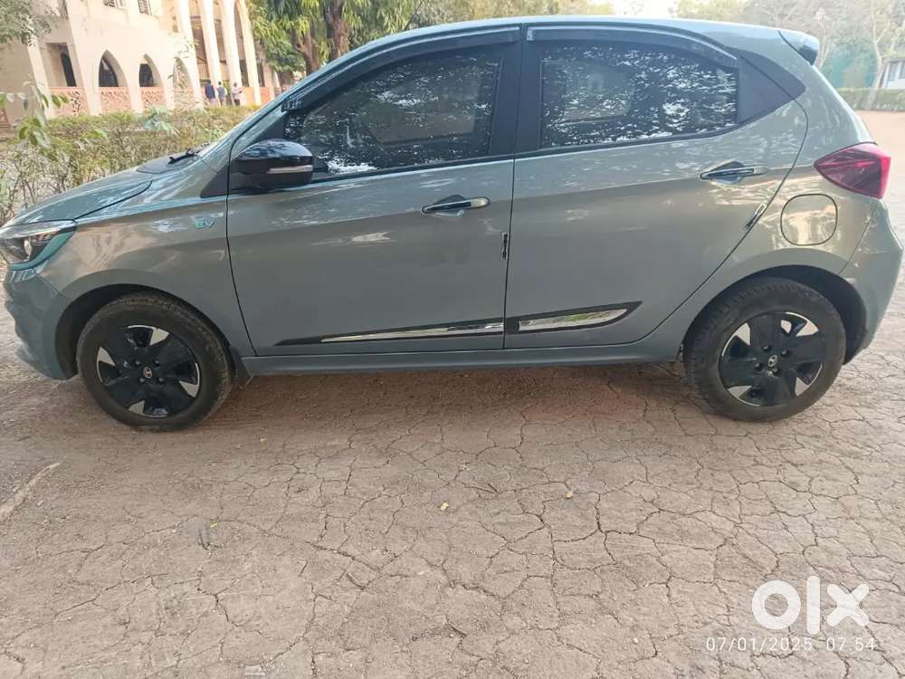 Tata Tiago 2023 Electric 31000 Km Driven