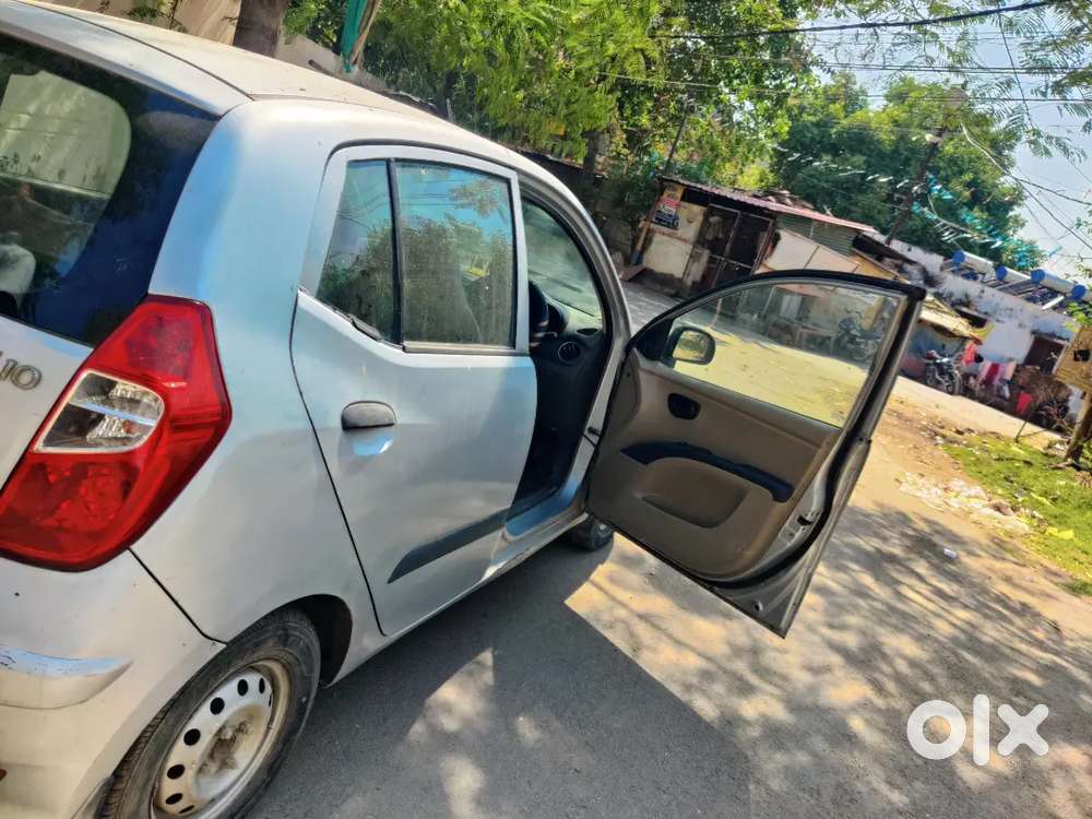 Hyundai I10 2011 Petrol 68000 Km Driven