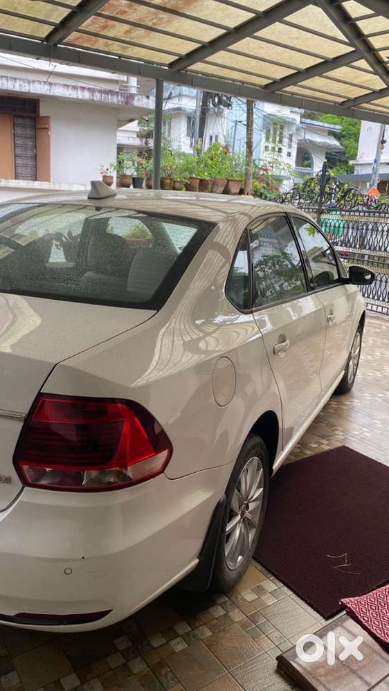 Volkswagen Vento Diesel Automatic 2015