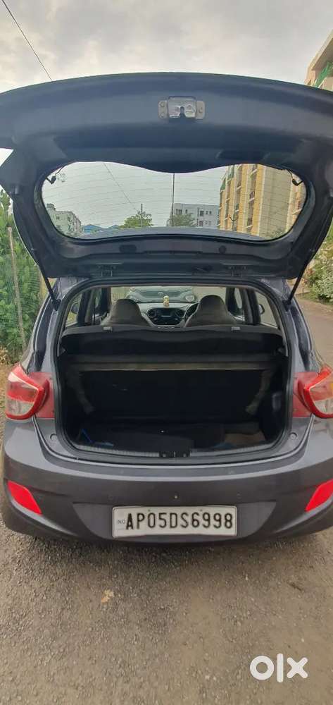 Hyundai Grand I10 2016 Diesel 66450 Km Driven