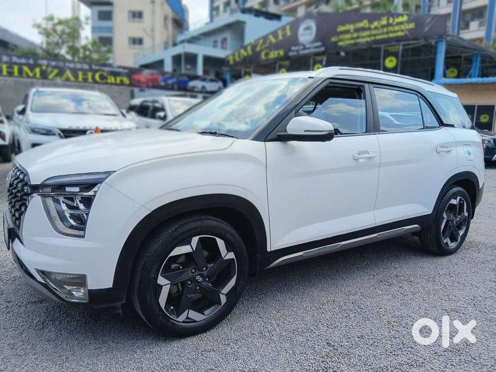 Hyundai Alcazar Signature, 2021, Petrol