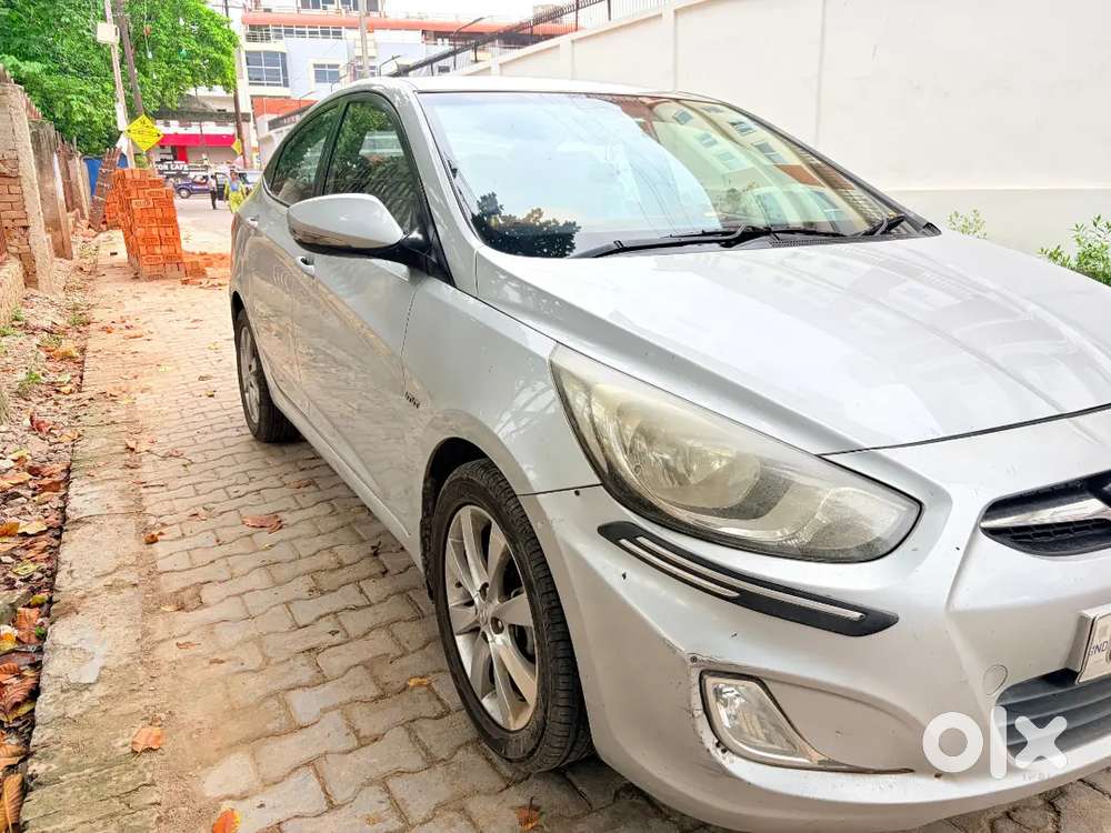 Hyundai Verna 1.6 Ex 2013 Model