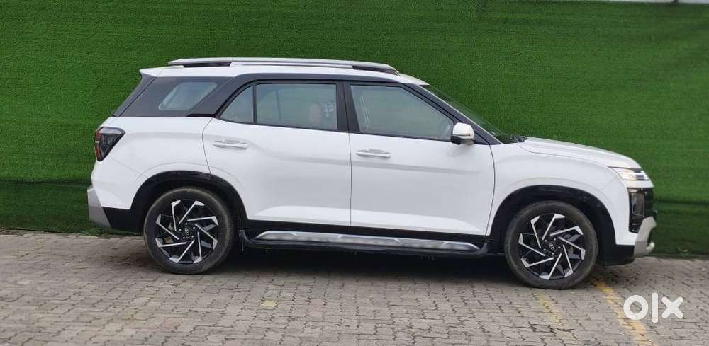 Hyundai Alcazar, 2025, Petrol