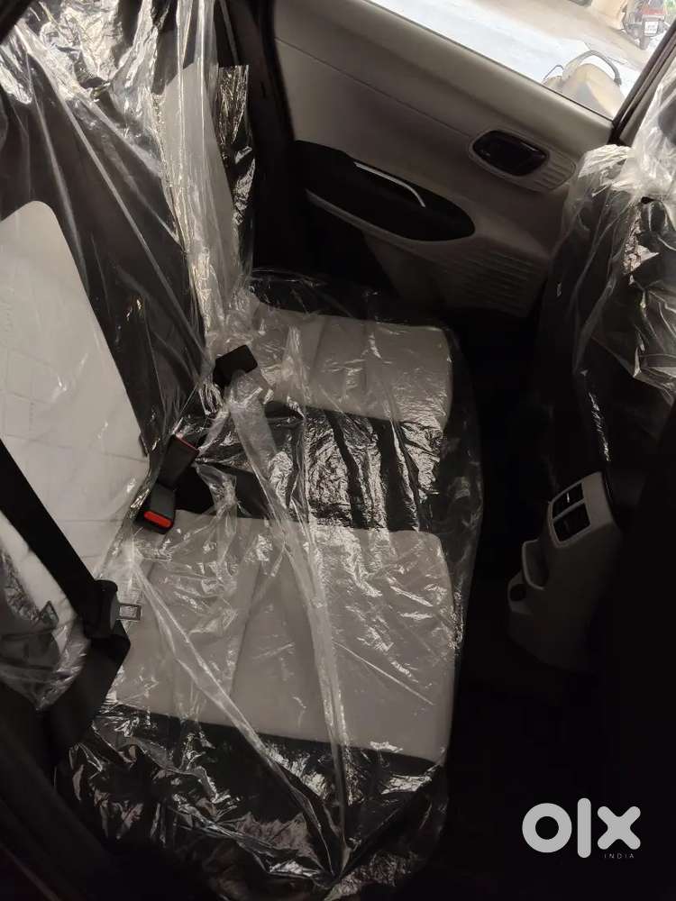 Hyundai New I20 Asta 1.2 Petrol Mt 2024 - Like Almost Brand New