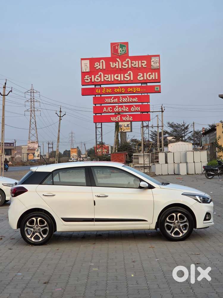 Hyundai I20 Asta (o) 1.2 Mt, 2019, Petrol
