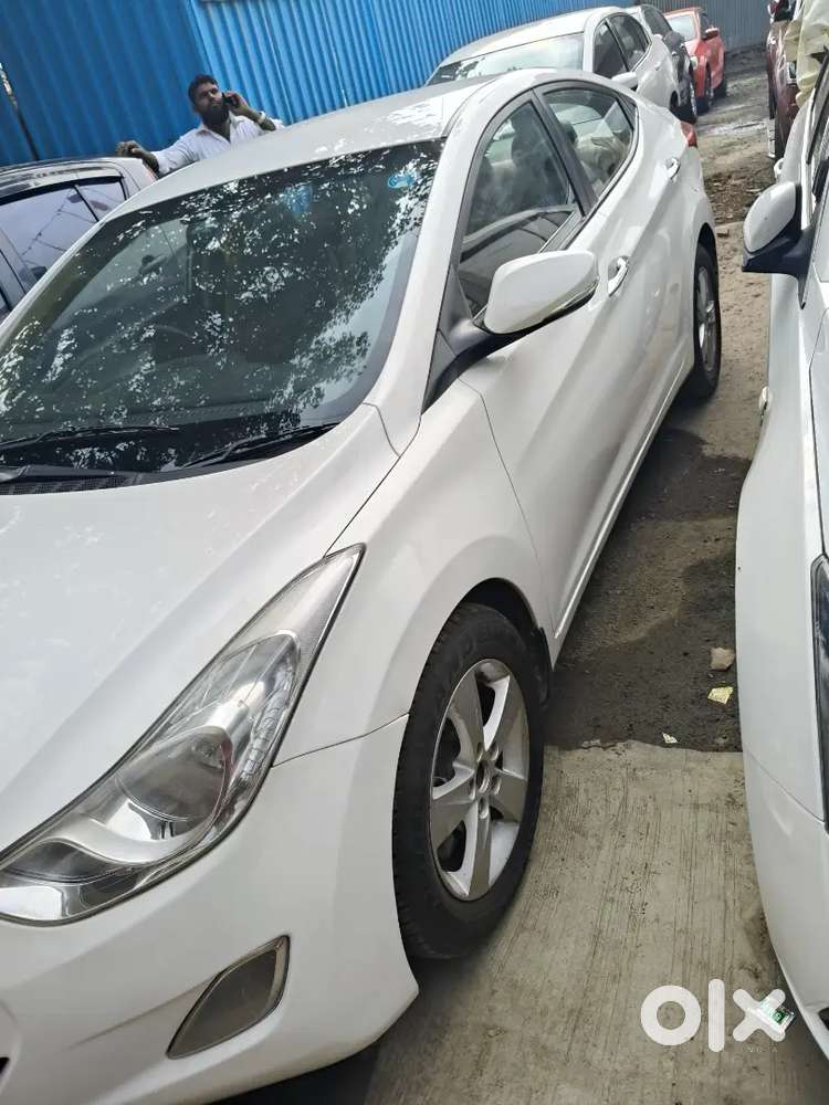 Hyundai Elantra 2014 Petrol 74000 Km Driven