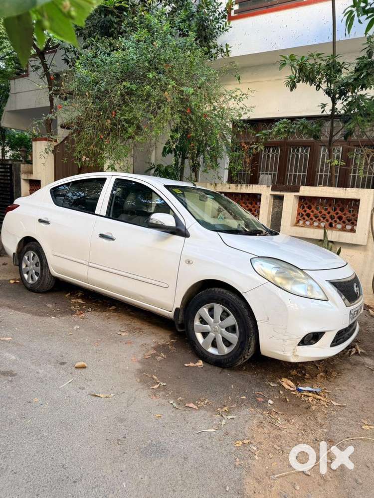 Nissan Petrol Automatic 2013