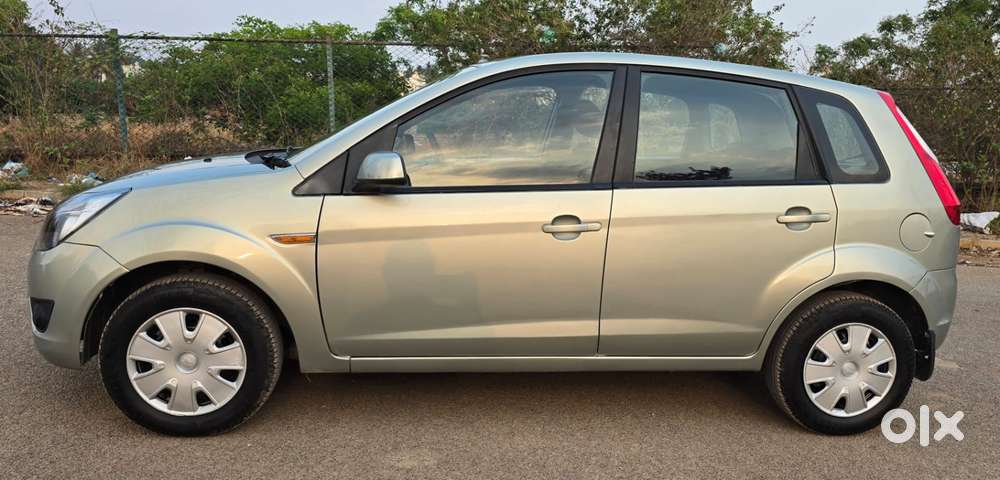 Ford Figo 2010-2012 Petrol Zxi, 2011, Petrol