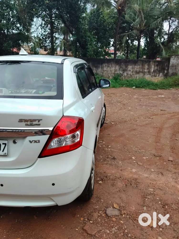 Maruti Suzuki Dzire 2015
