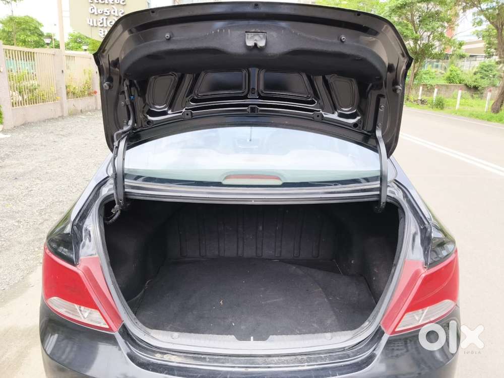 Hyundai Verna 1.6 Vtvt Sx, 2015, Petrol