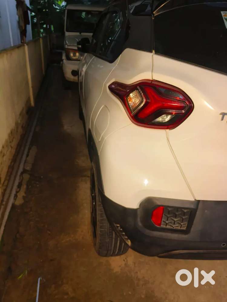 Tata Punch Cre 1.2p Bs6 Amt