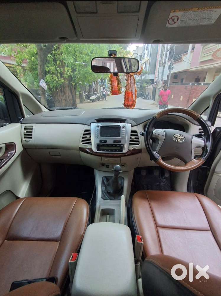 Toyota Innova Diesel 2012