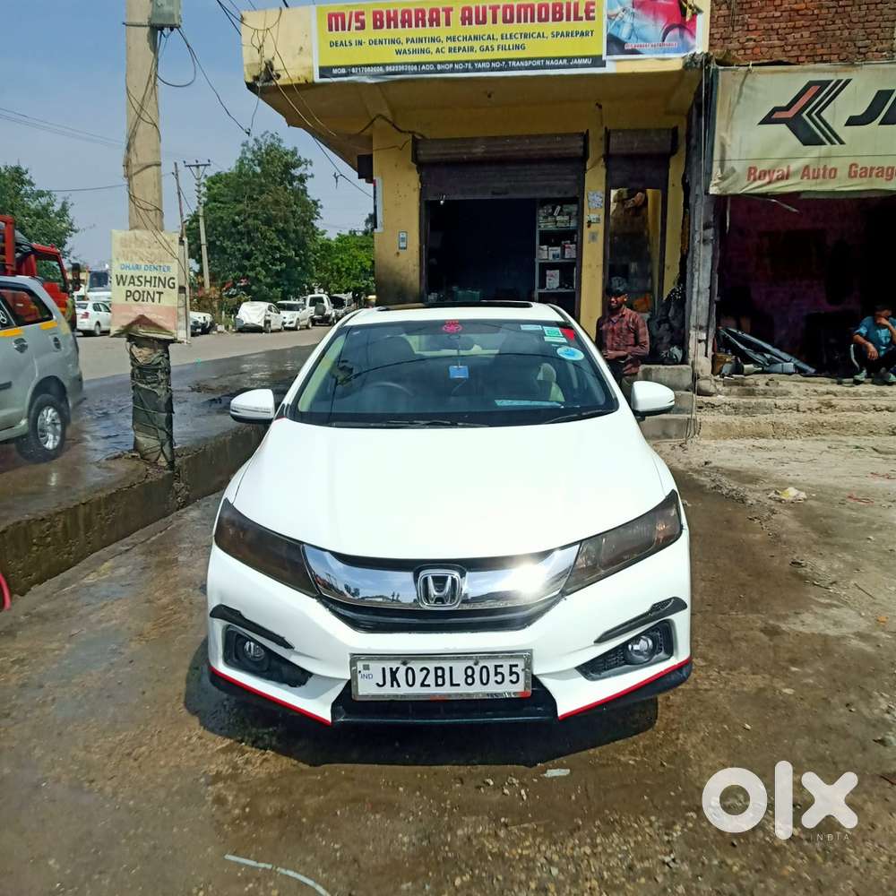 Honda City 2015 Diesel Full Top Model In New Condition