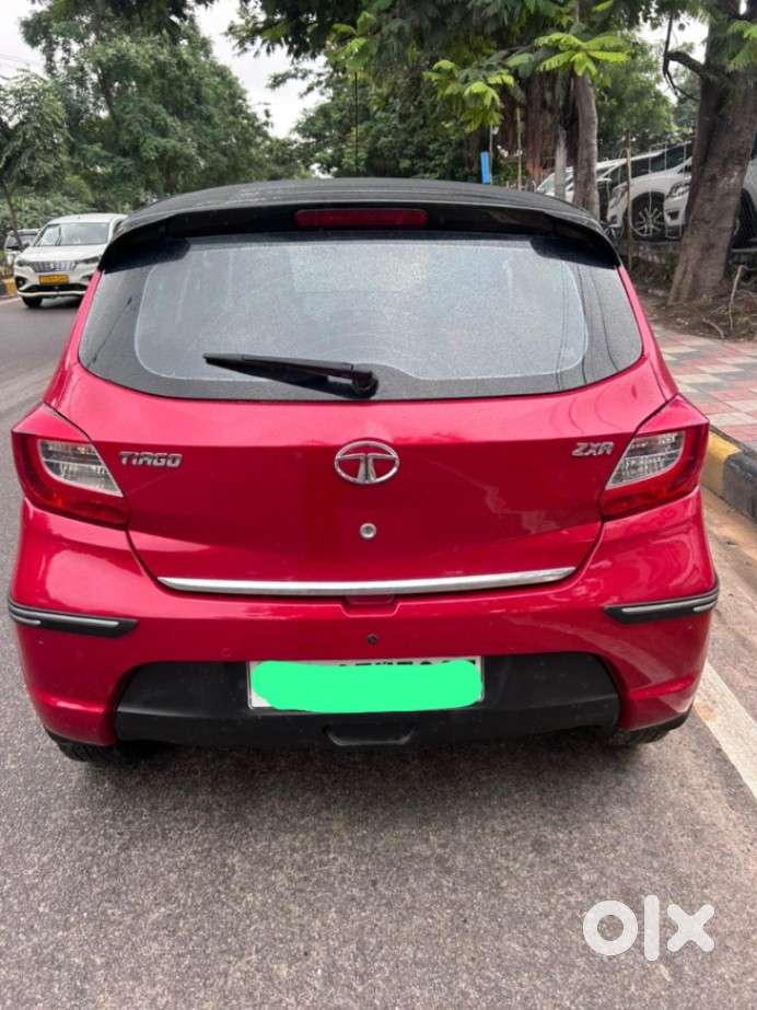 Tata Tiago Xza Plus Dual Tone, 2017, Petrol