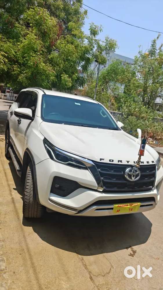 Toyota Fortuner 2024 Diesel 60000 Km Driven