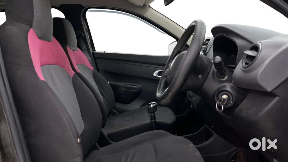 Renault Kwid 1.0 Rxt (o), 2018, Petrol