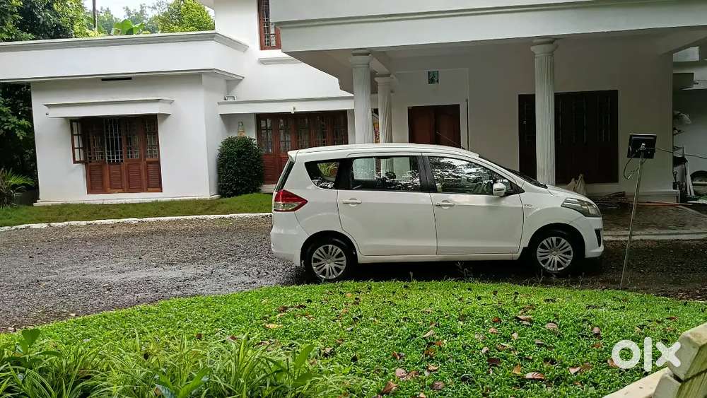 Maruti Suzuki Ertiga 2013 Diesel 145000 Km Driven