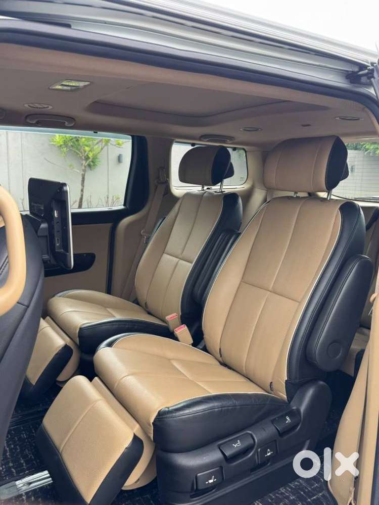 Kia Carnival Limousine, 2021, Diesel