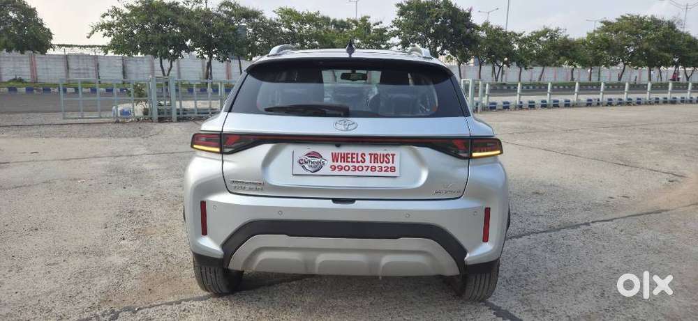 Toyota Urban Cruiser Taisor V 1.0 Petrol Mt, 2025, Petrol
