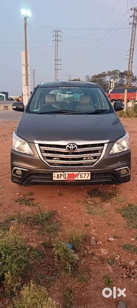 Toyota Innova Diesel 2012 7 Seater