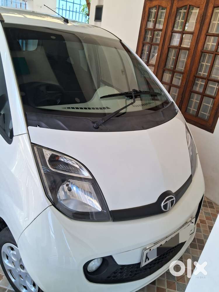 Tata Nano Genx Xta, 2017, Petrol