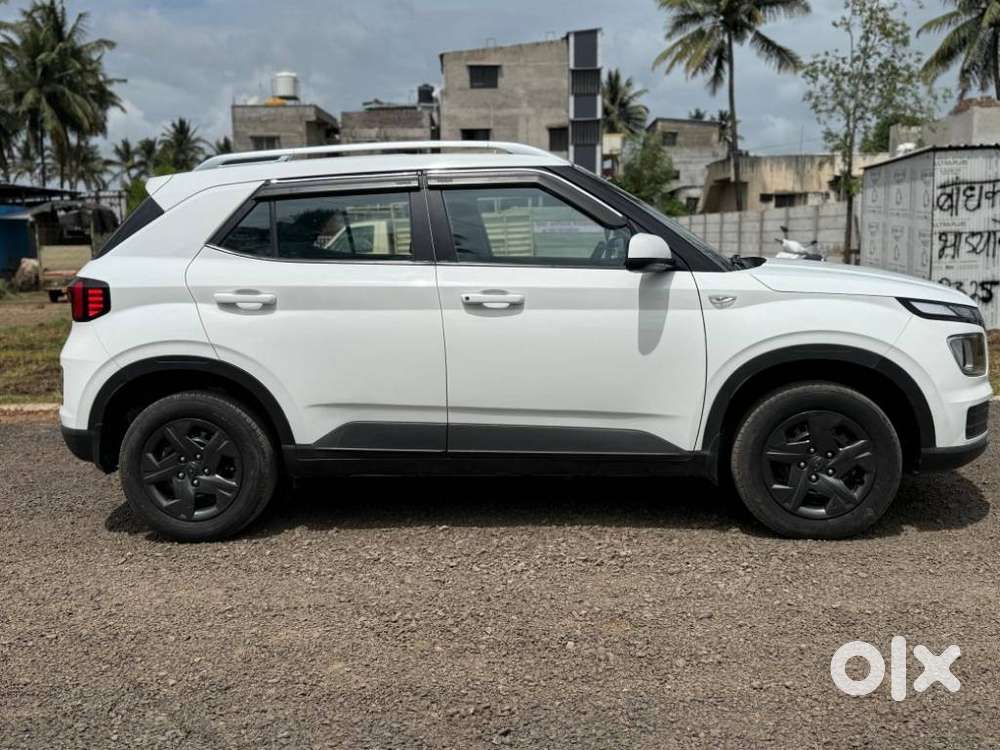Hyundai Venue S Mt 1.2 Kappa, 2023, Petrol