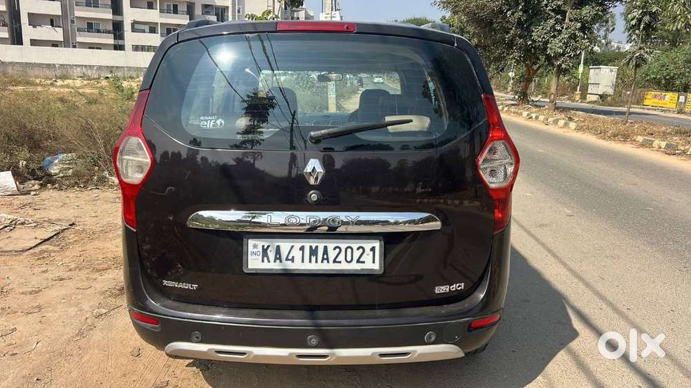 Renault Lodgy 2015 Diesel Well Maintained