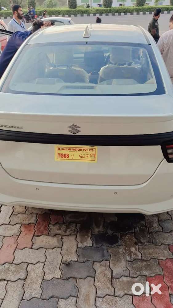 Maruti Suzuki Dzire 2025