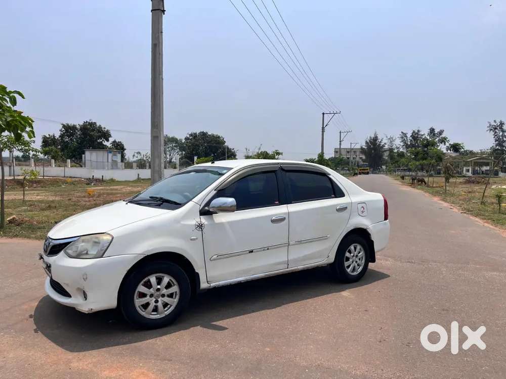 Toyota Etios 2013 Diesel Well Maintained