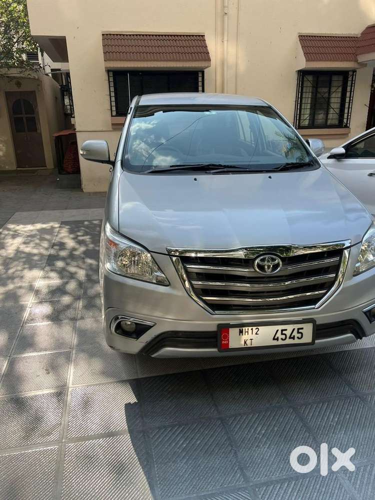 Toyota Innova 2014 Diesel 177000 Km Driven