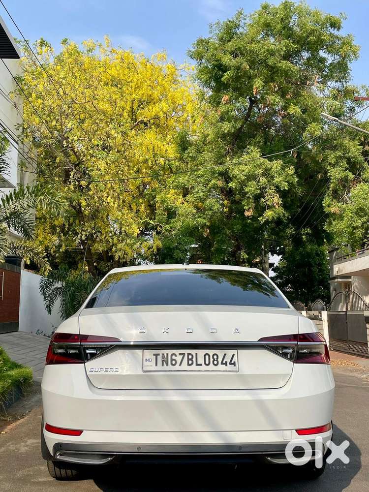 Skoda Superb 2.0 L&k Tsi At, 2020, Petrol