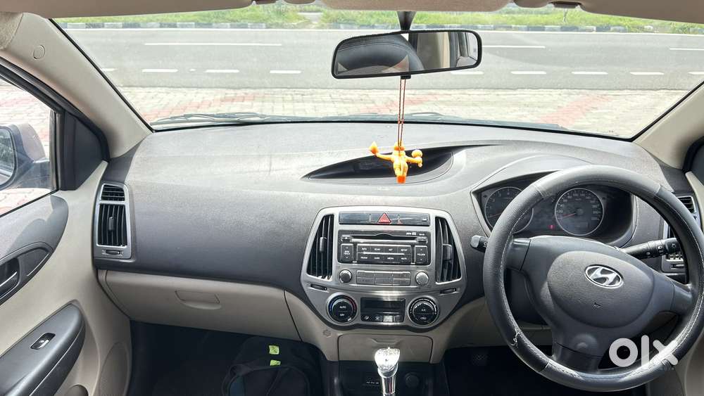 Hyundai I20 Magna 1.2 Vtvt, 2014, Petrol