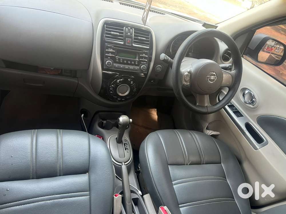 Nissan Micra Hybrid 2013