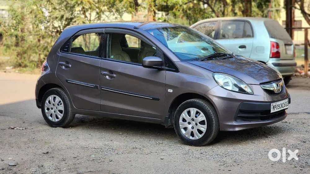 Honda Brio 2013 Petrol Well Maintained