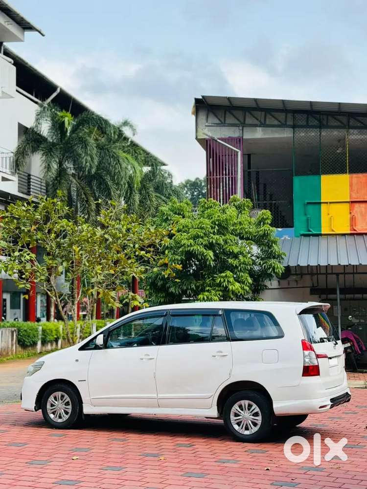 2015 Toyota Innova  G4 Company Service